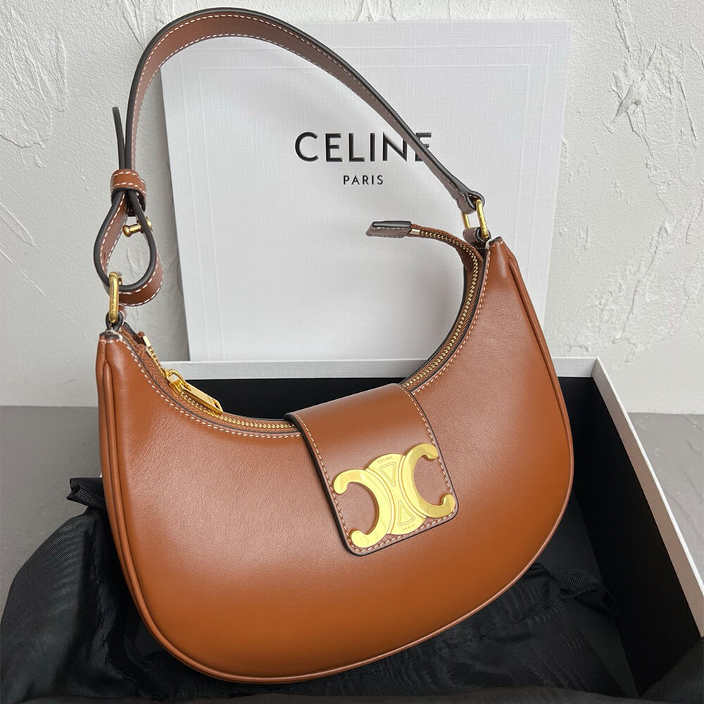 CELINE MEDIUM AVA TRIOMPHE BAG in Smooth Calfskin