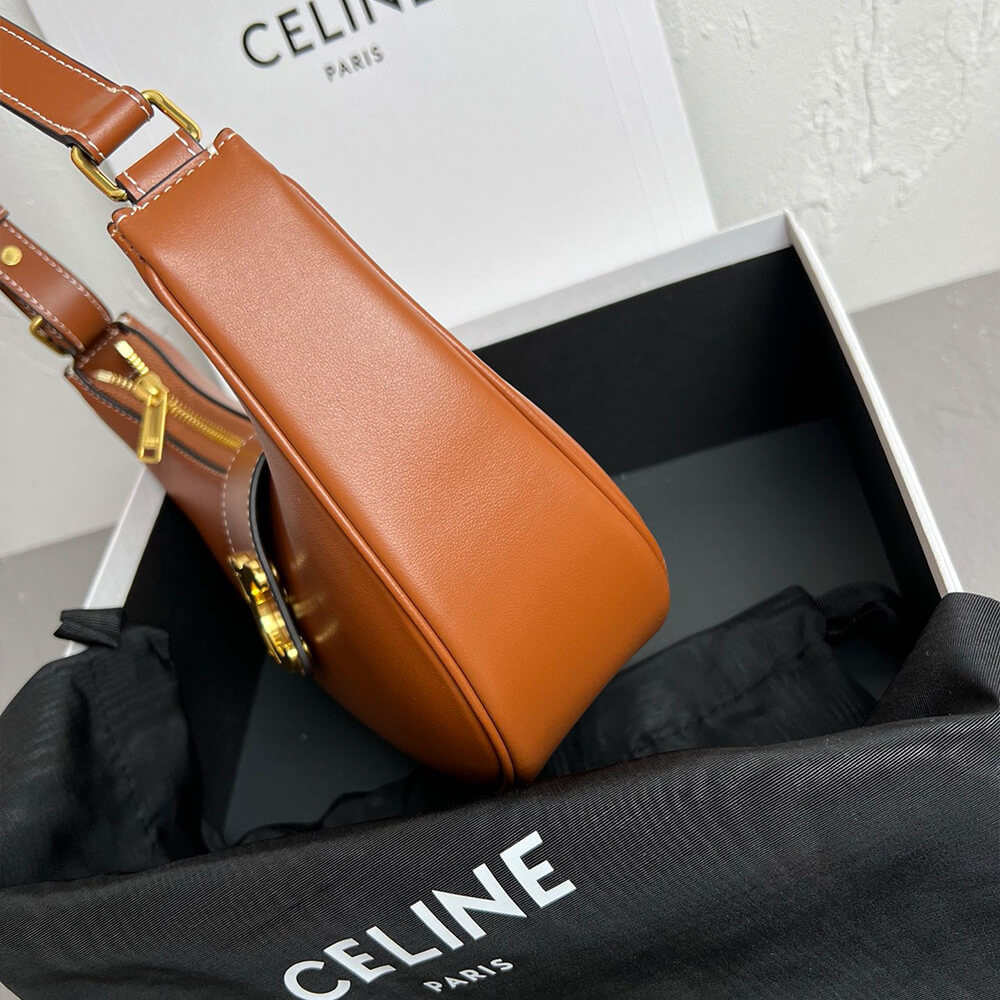 CELINE MEDIUM AVA TRIOMPHE BAG in Smooth Calfskin