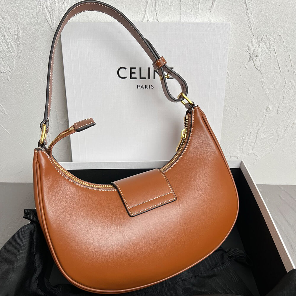 CELINE MEDIUM AVA TRIOMPHE BAG in Smooth Calfskin