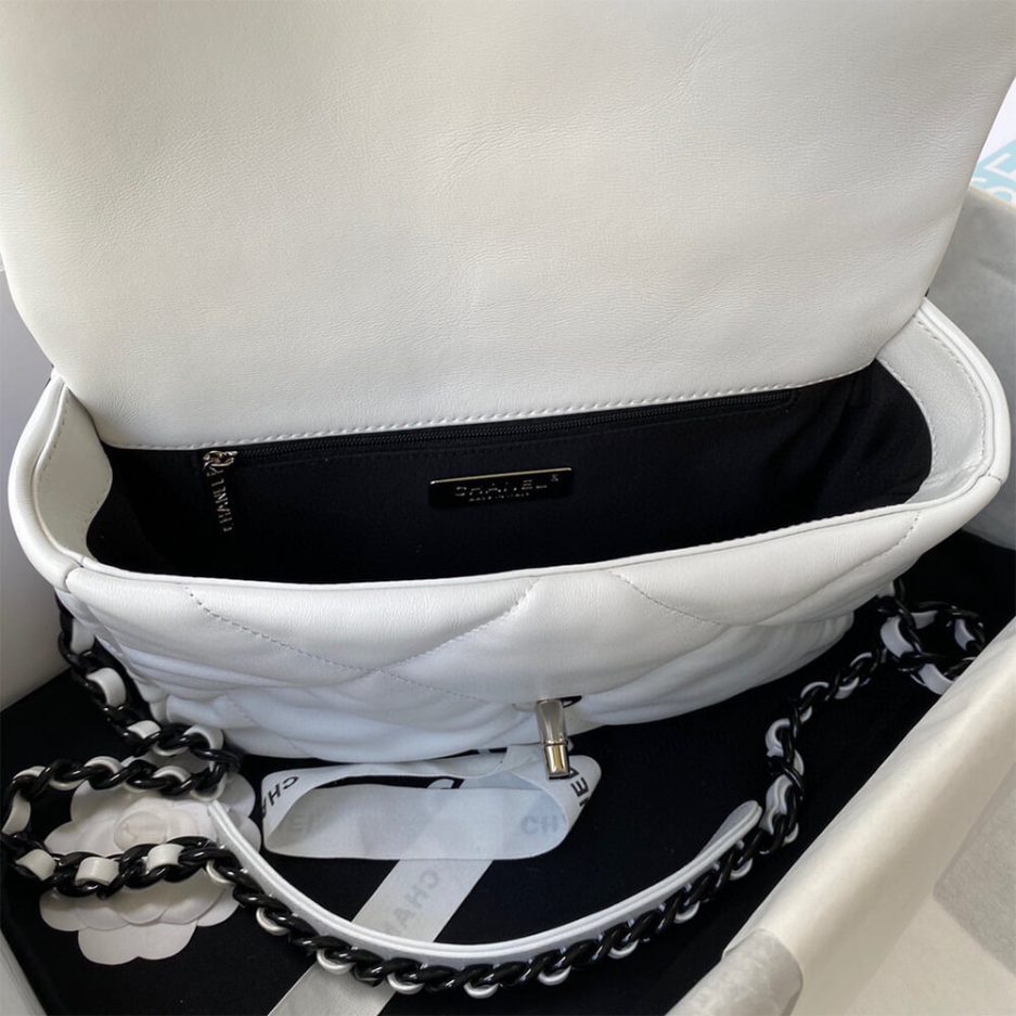 CHANEL 19 HANDBAG