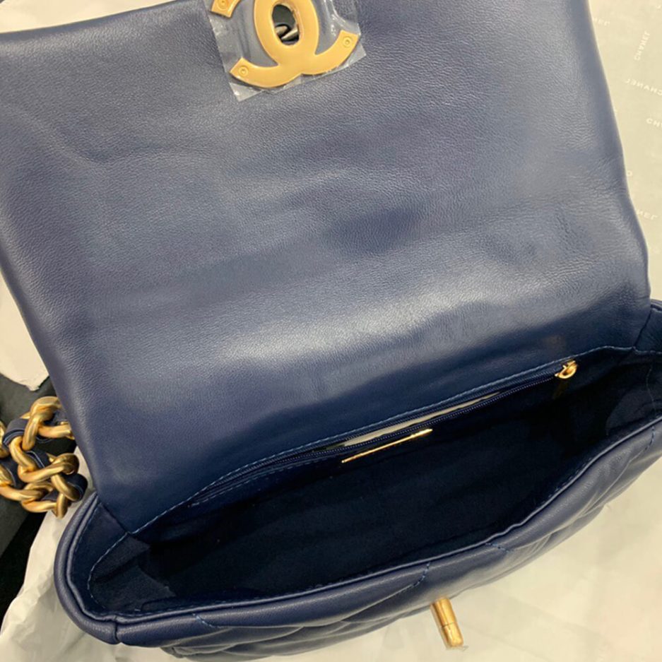 CHANEL 19 HANDBAG