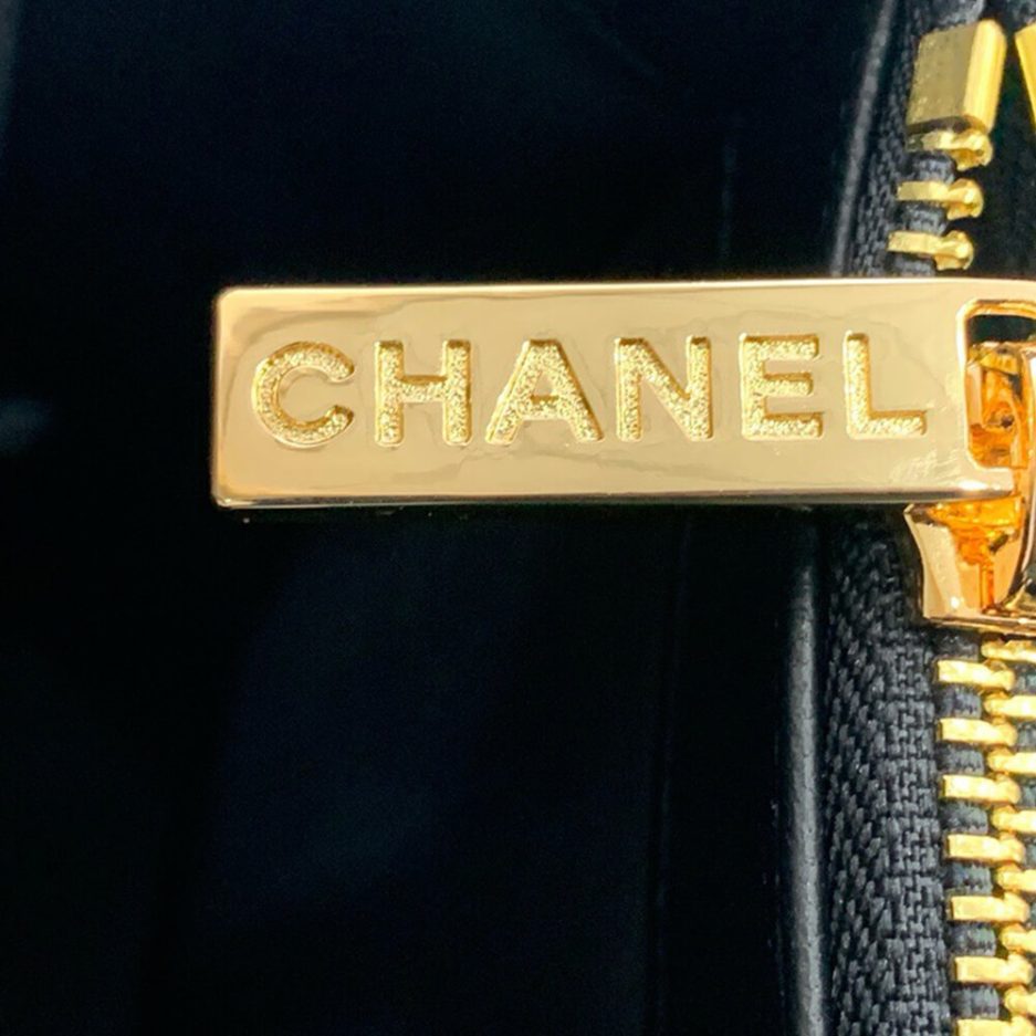 CHANEL GST Tote Bag