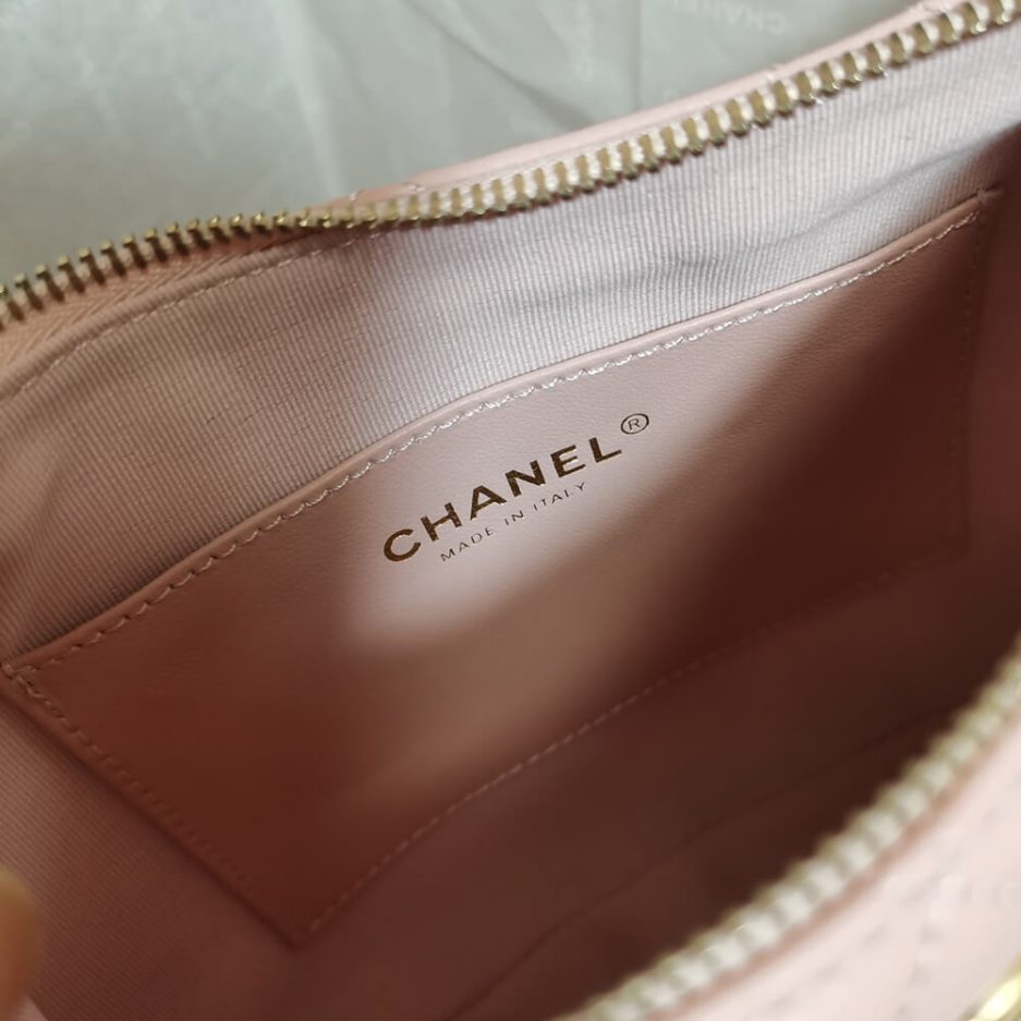 CHANEL HOBO HANDBAG