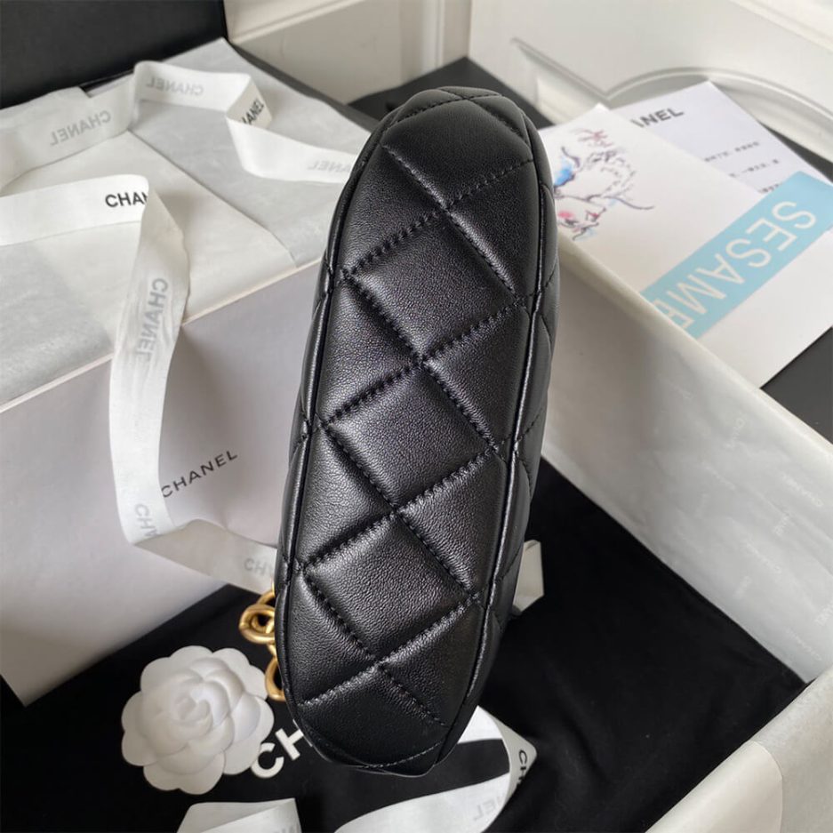 CHANEL HOBO HANDBAG