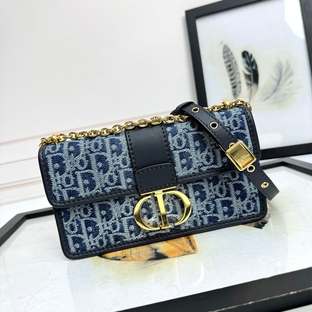 Dior 30 Montaigne East-West Bag with Chain