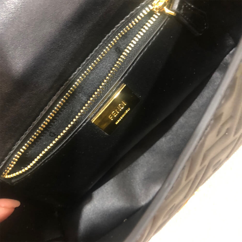 Fendi Baguette Chain Midi 