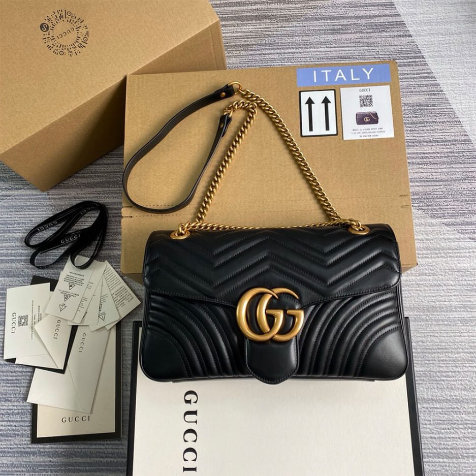 GG Marmont medium matelasse shoulder bag