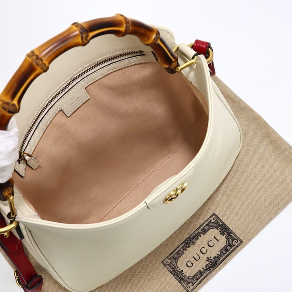 GUCCI DIANA MEDIUM SHOULDER BAG