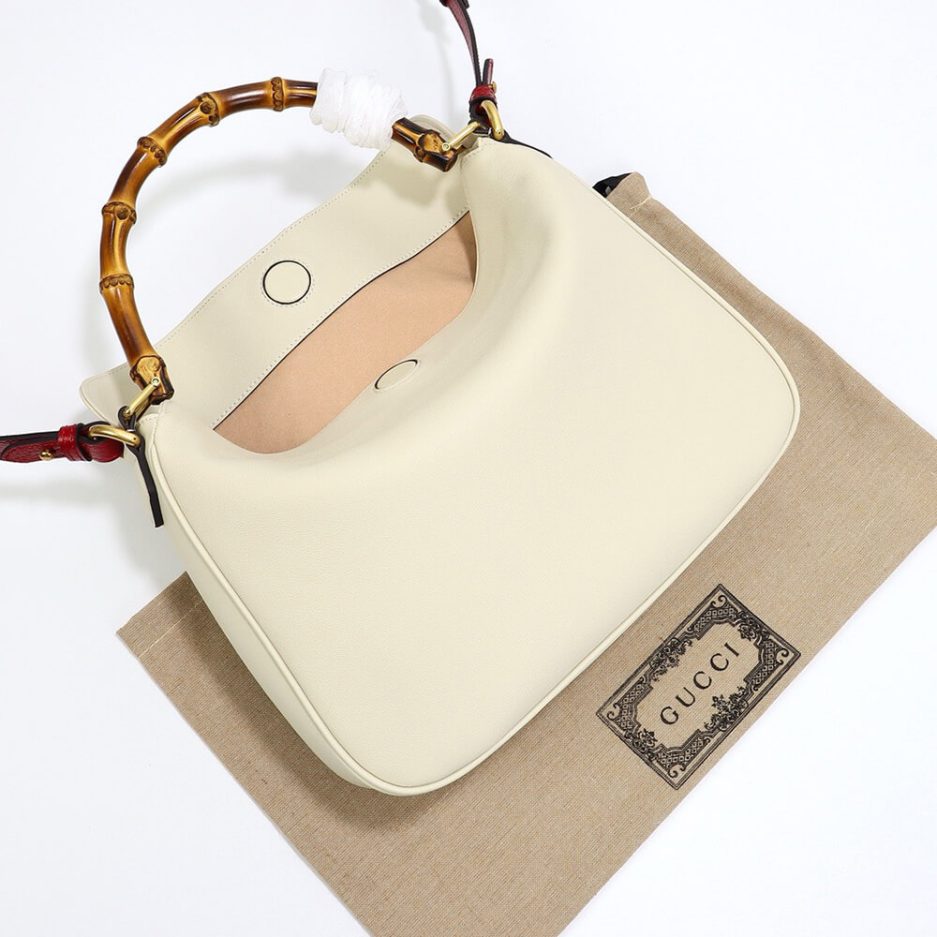 GUCCI DIANA MEDIUM SHOULDER BAG