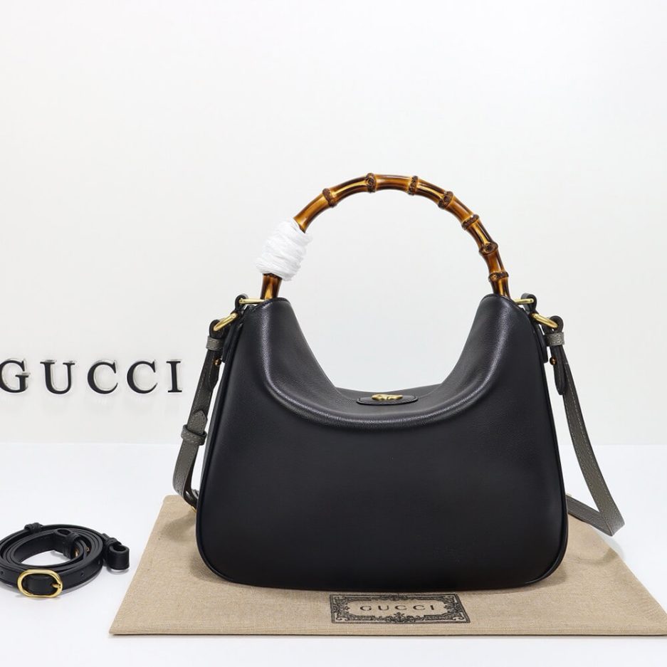 GUCCI DIANA MEDIUM SHOULDER BAG