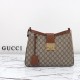 PADLOCK GG MEDIUM SHOULDER BAG