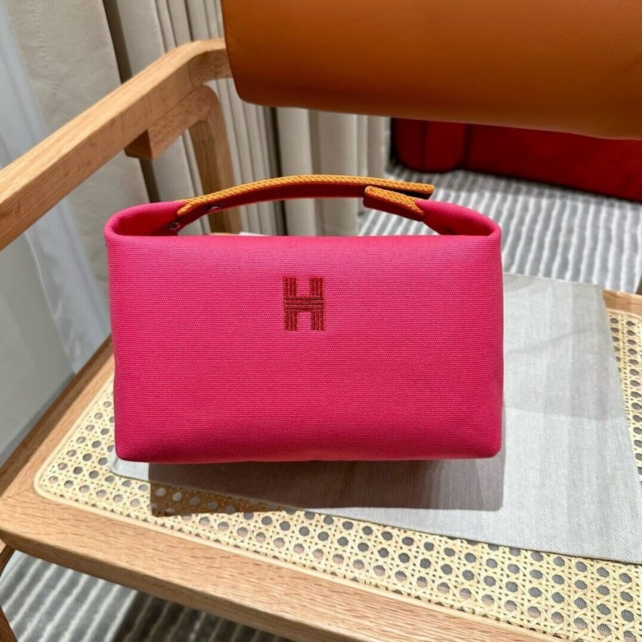 Hermes toiletery bag