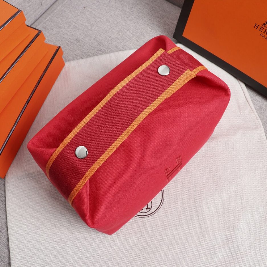 Hermes toiletery bag