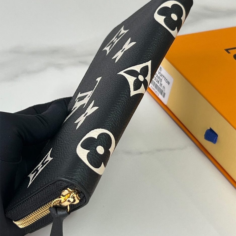 LV Clémence Wallet