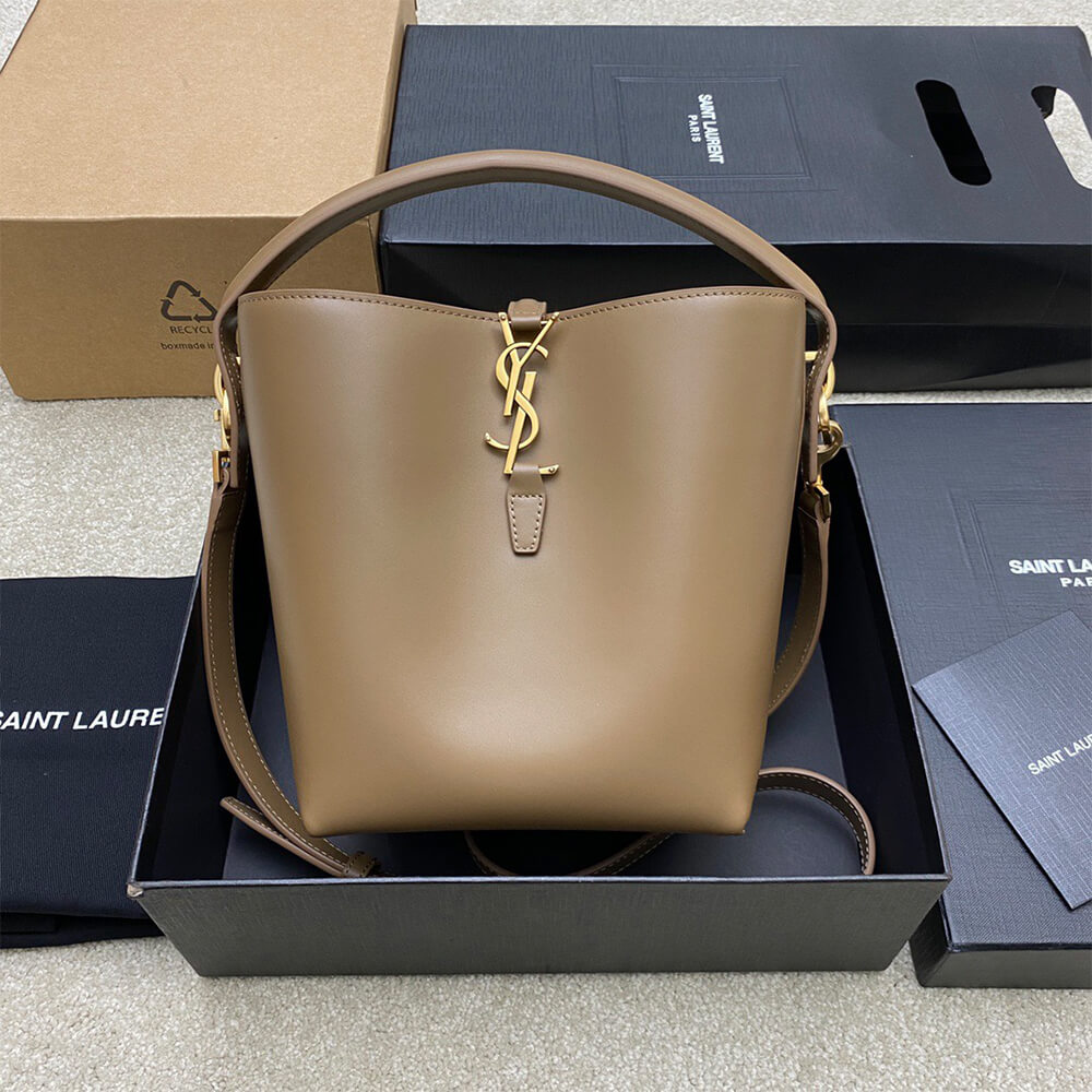 YSL LE 37 small in shiny leather